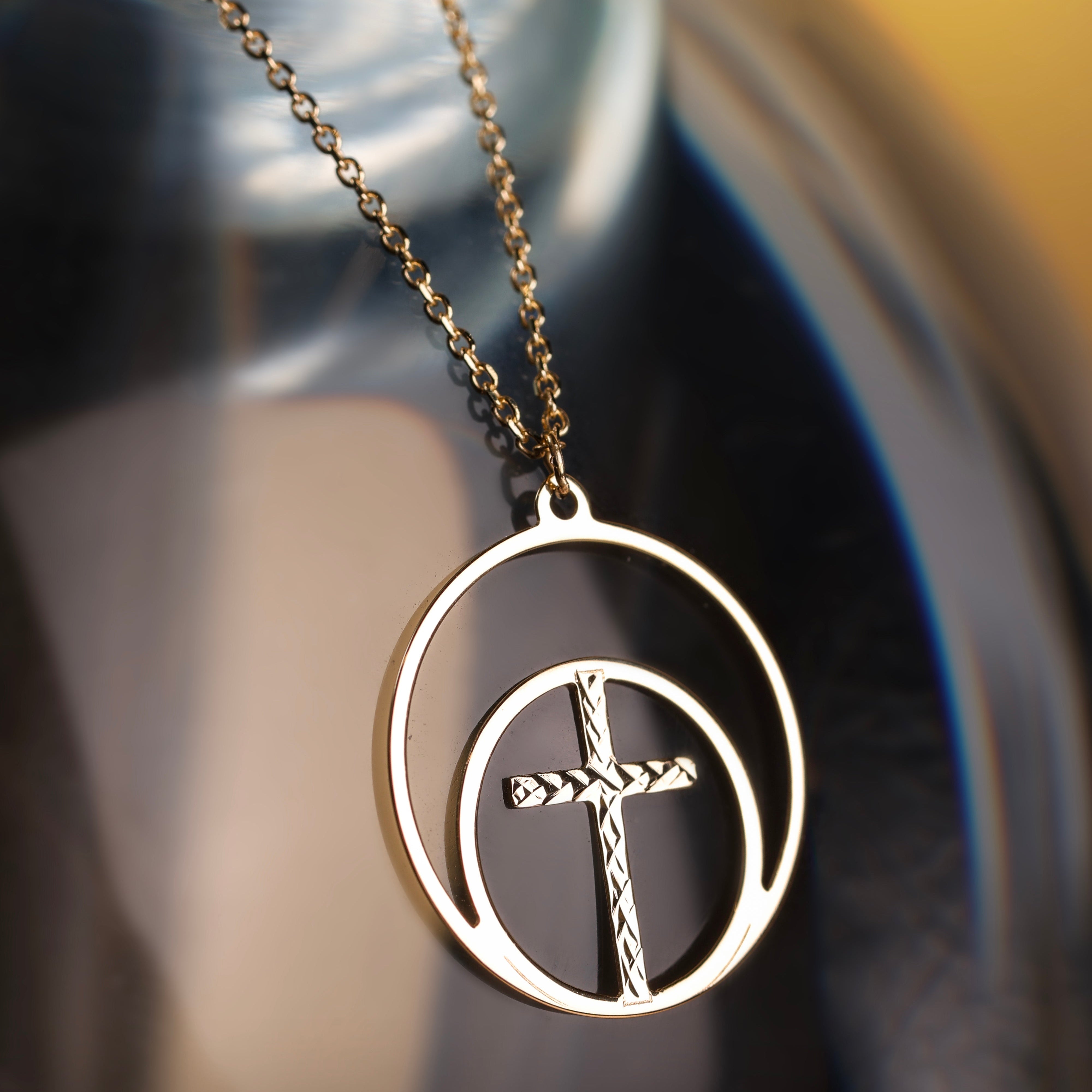 Collana da Uomo con Croce Collezione Corpus Lux