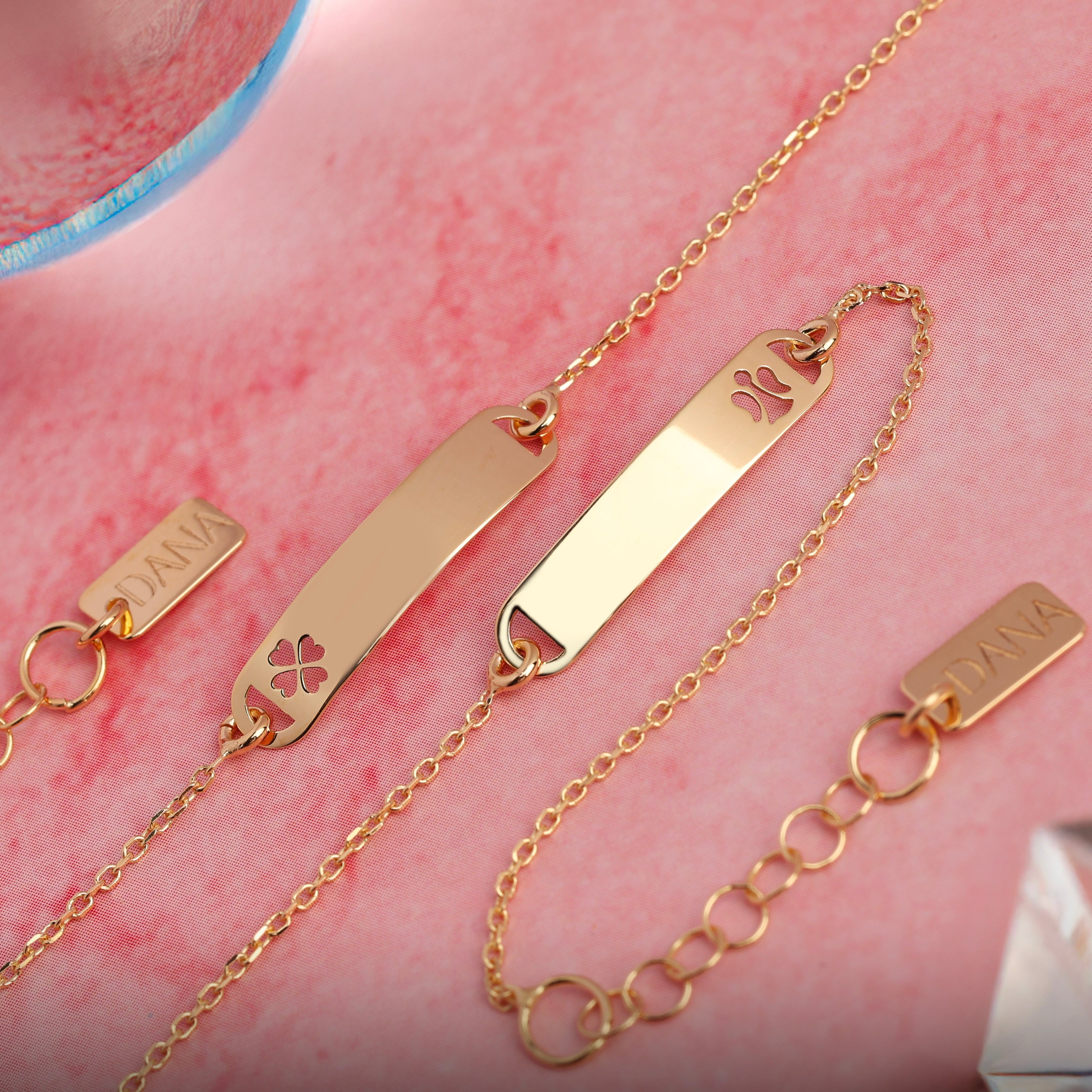 Bracciale Baby con targa rettangolare e angelo traforato