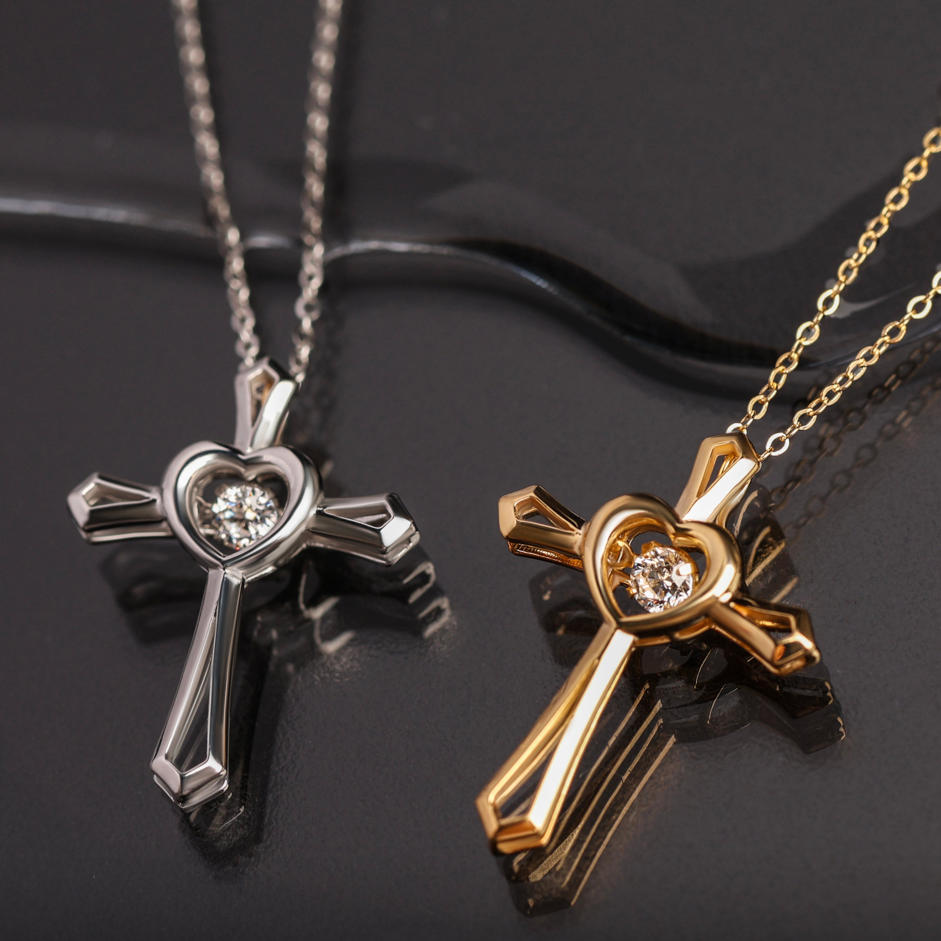 Collana da Donna con Croce Collezione Eternelle
