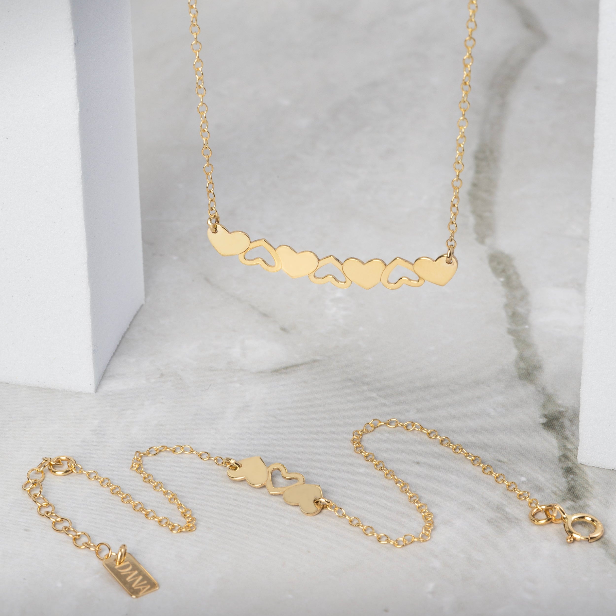 Collana da Donna con Cuoricini alternati