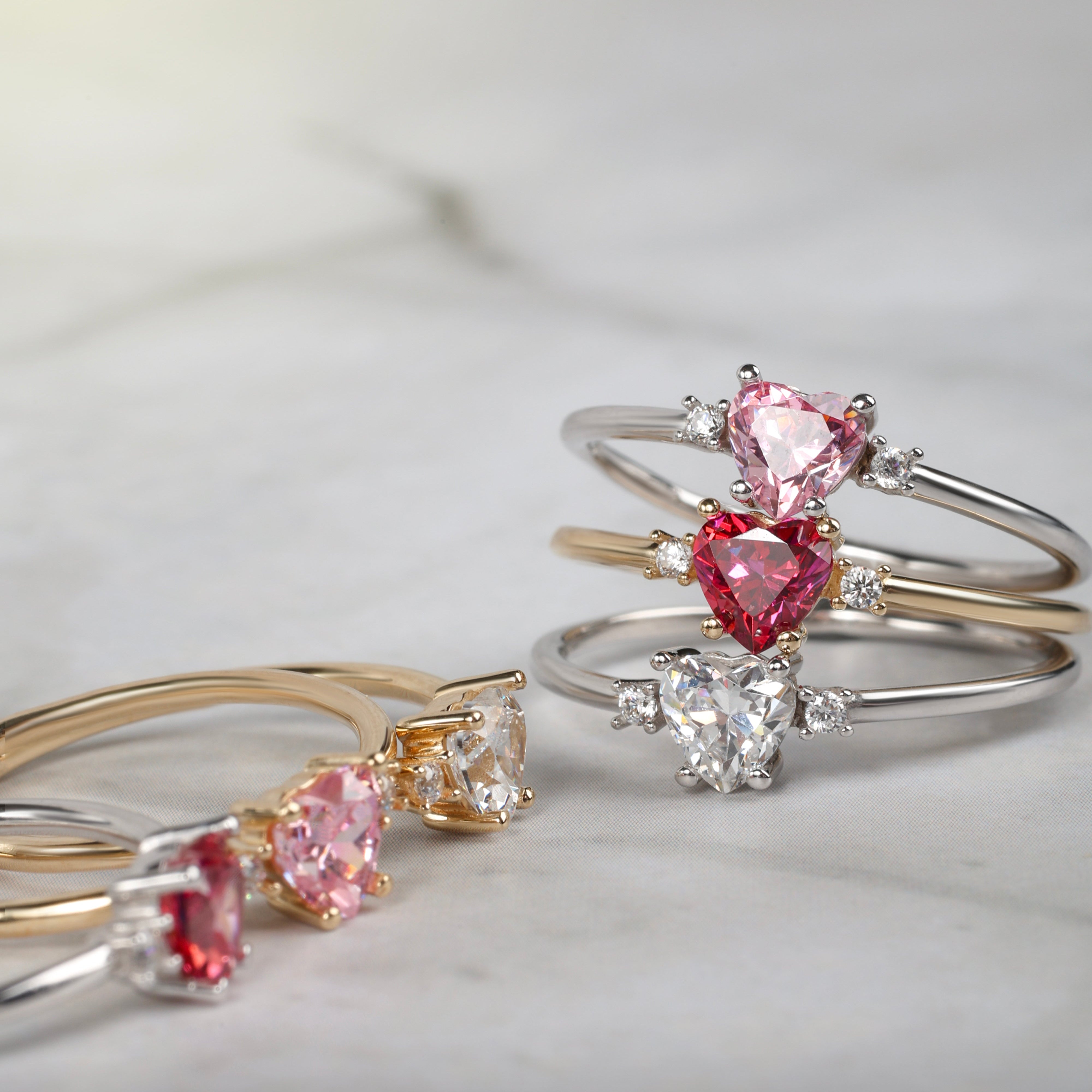 Anello da Donna con Swarovski taglio cuore e zirconi bianchi