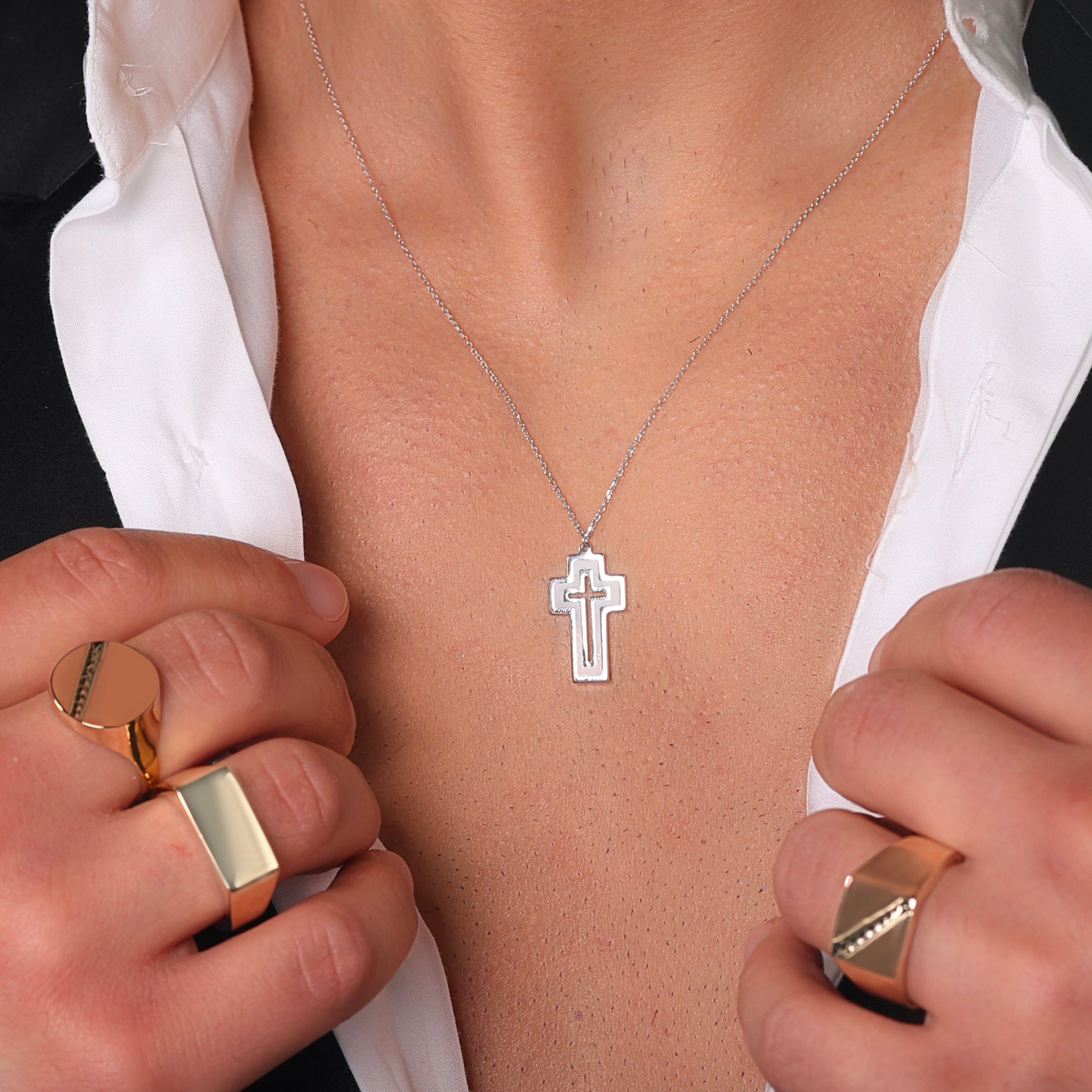 Collana da Uomo con Croce Collezione Corpus Lux
