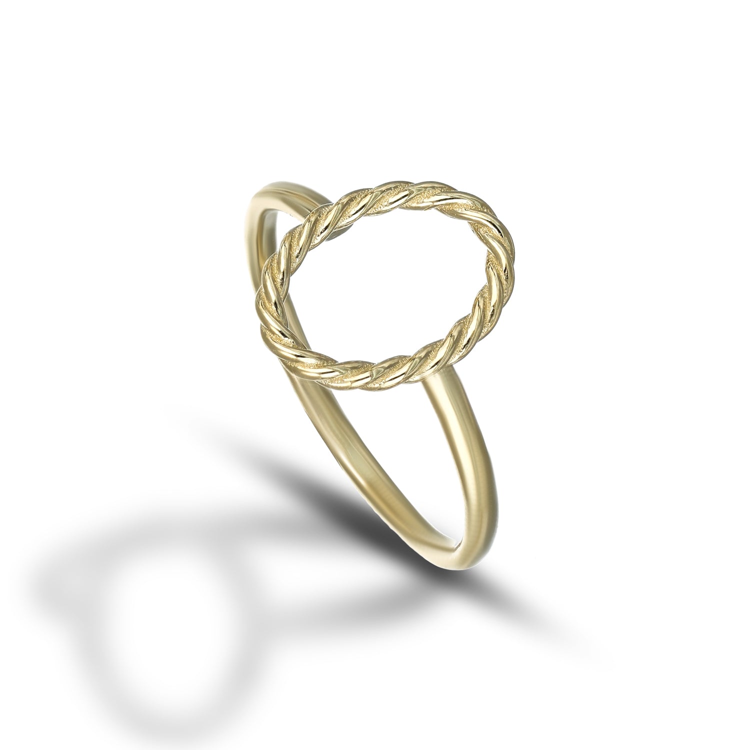Anello da Donna con ovale traforato, contorno in finitura torchon