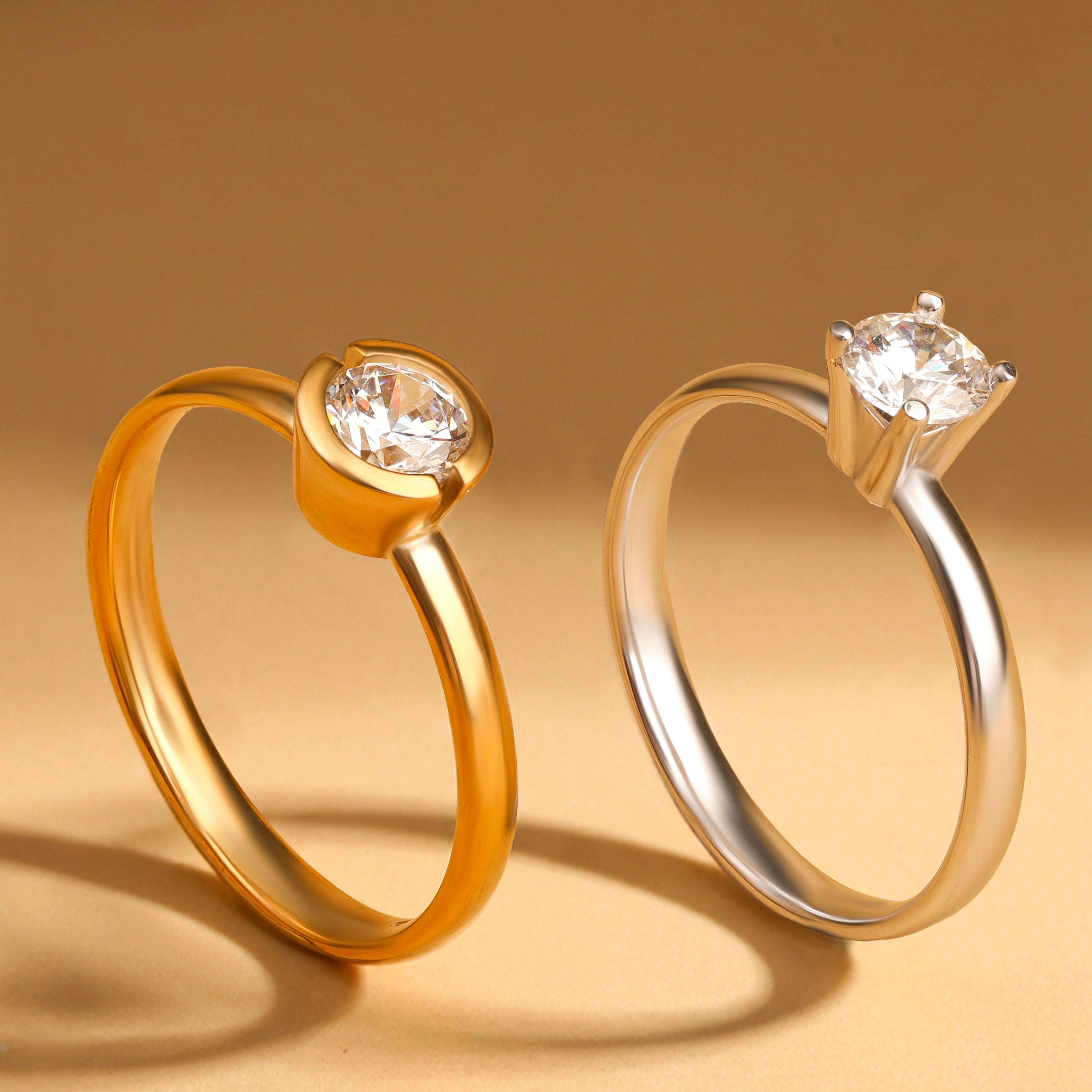 Anello Solitario da Donna modello a 4 griffe con zircone da 5 mm - Endless Love