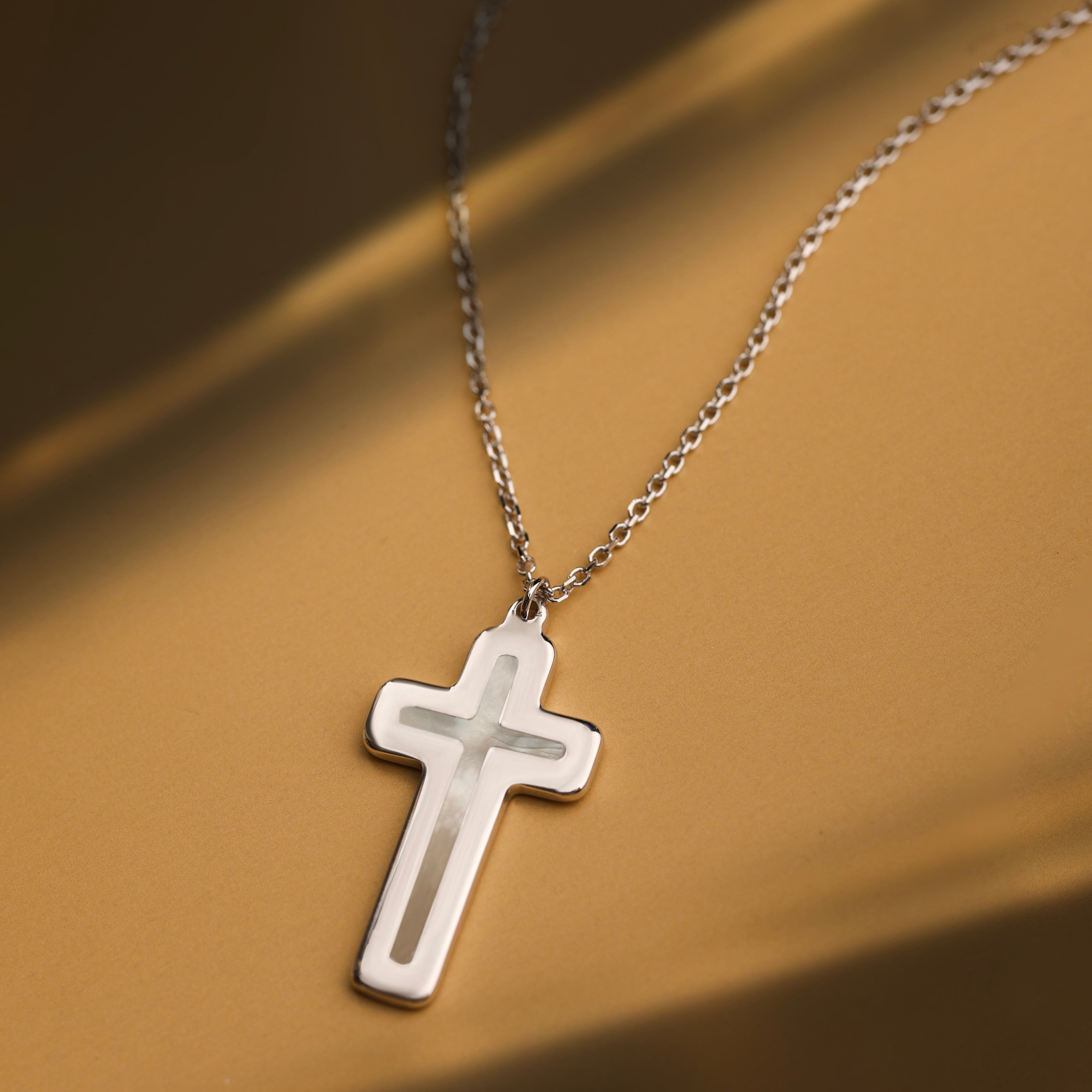 Collana da Uomo con Croce Collezione Corpus Lux