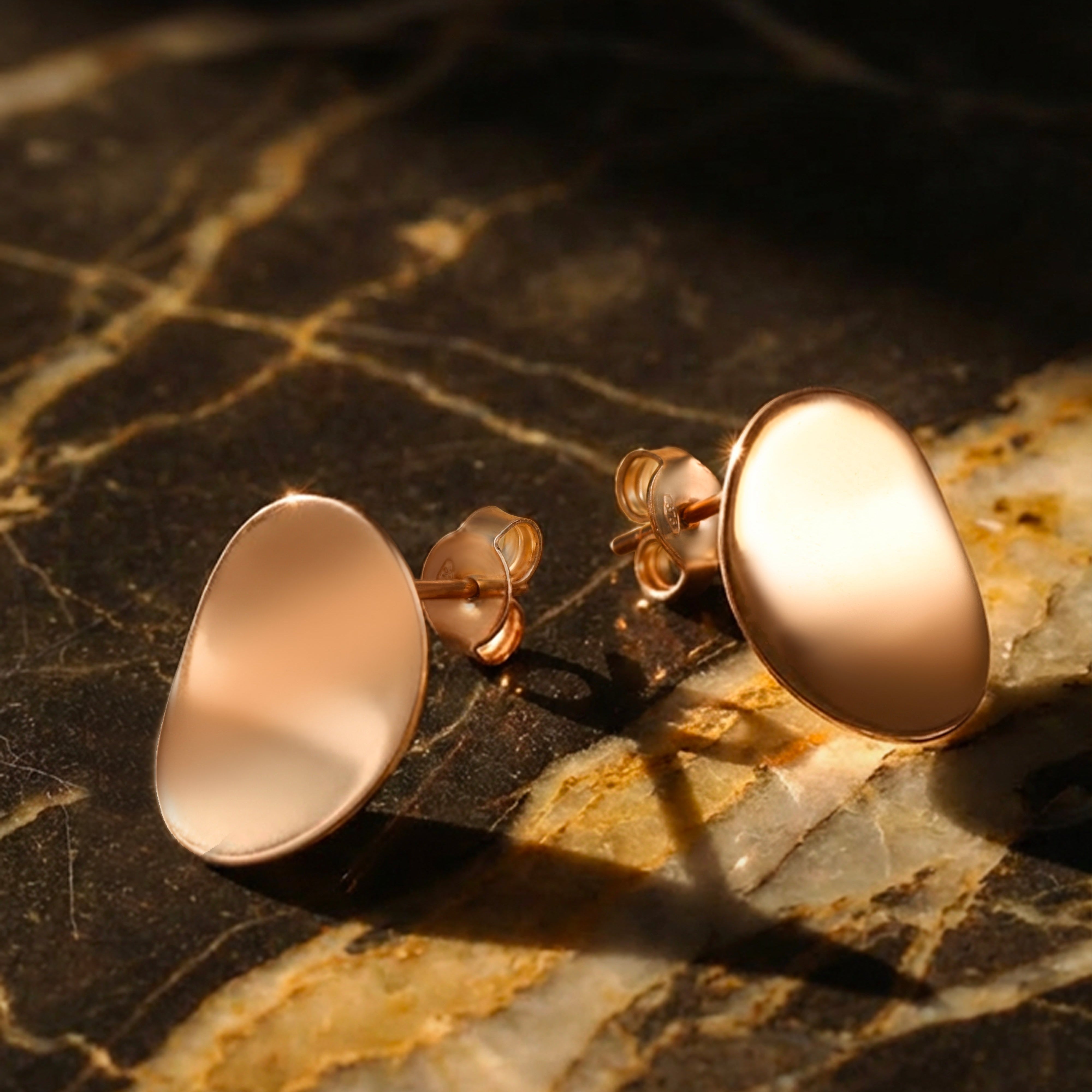 Boucles d'oreilles puces pour femmes - Forme ronde incurvée - Finition polie